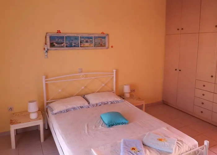 Ladina * Lygia (Lefkada)