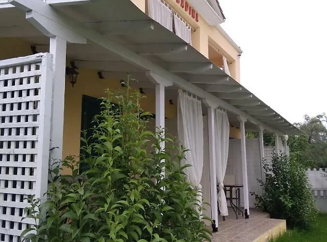 Ladina Country house *