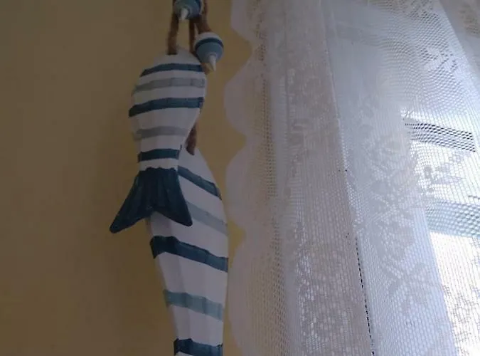 Ladina Casă la țară