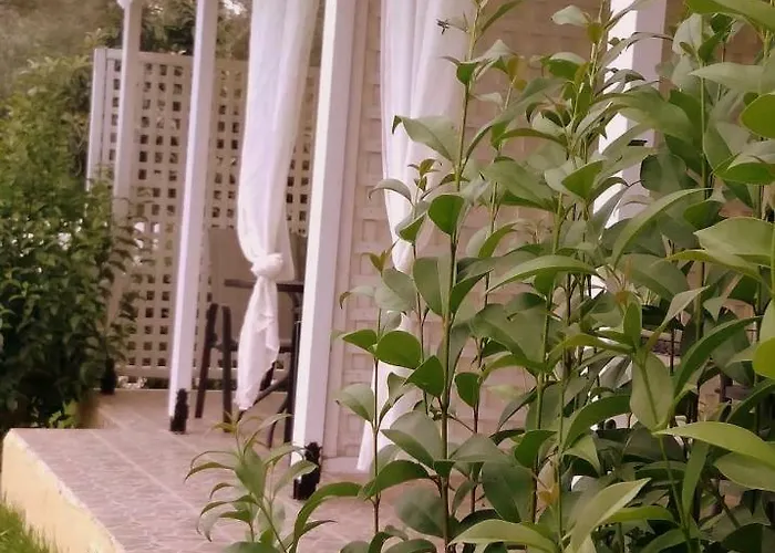 Ladina Casă la țară *